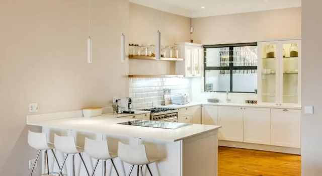 Апартаменты 2bed Apt 5min Walk From Camps Bay Central Escape