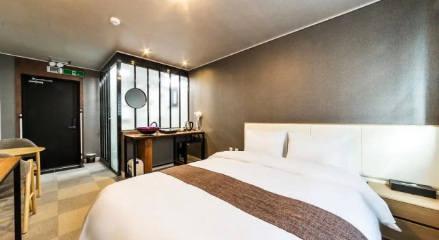 Номер Deluxe Restia Hotel Suwon Station