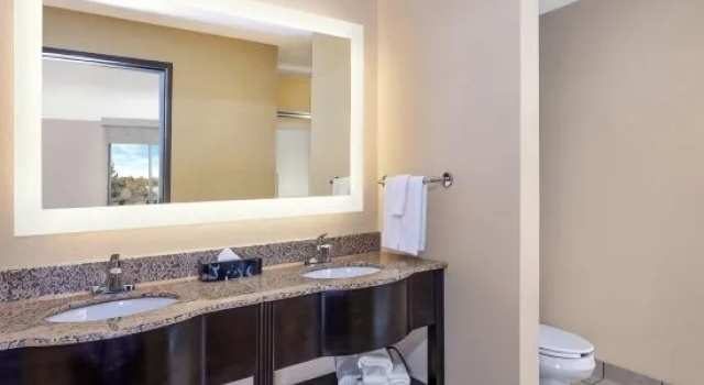 Люкс Holiday Inn Quincy East by IHG