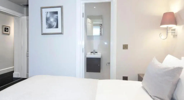 Апартаменты Deluxe с 3 комнатами Ashburn Court Apartments