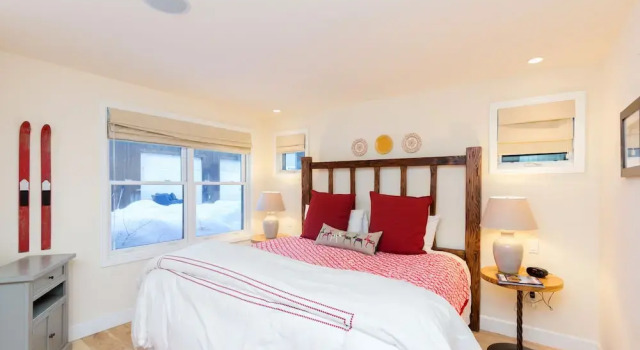Christel - Peaceful West End Home, Downtown Telluride, Walk to Ski