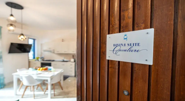 Апартаменты Divina Suite Cavaliere - 50 Meters From the sea
