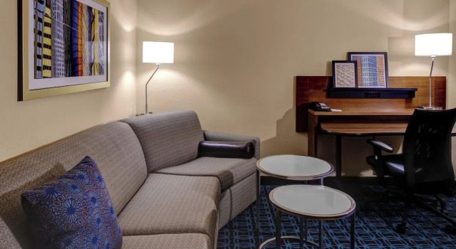 Люкс Fairfield Inn and Suites by Marriott Atlanta Suwanee