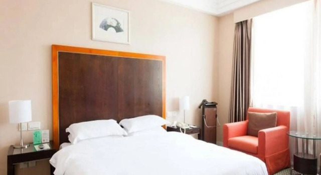 Golden Coast  Lawton Hotel, Reservar Hotel Hotéis SPA em Meilan, SPA