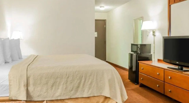 Номер Standard Baymont by Wyndham Indianapolis East