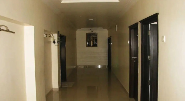 The Lotus Hotel, Buchen Sie Hotel Junagadm Gujarat