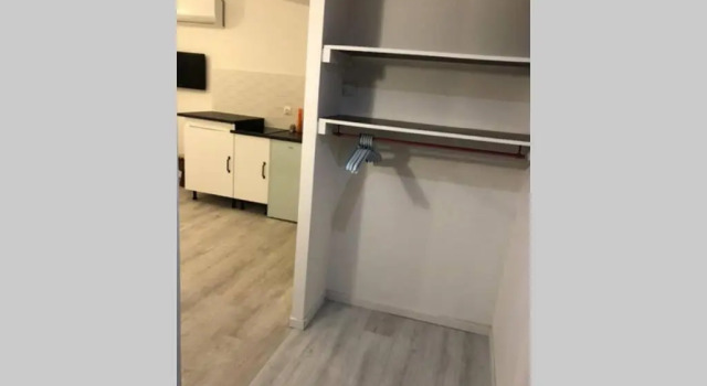 Studio cosy avec possibilité piscine en supplément, Забронировать Апартаменты/квартира Тулон Var coast, рядом с Stade de Bon Rencontre