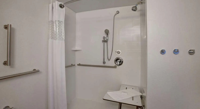 Номер Standard Hampton Inn Fort Wayne-Southwest
