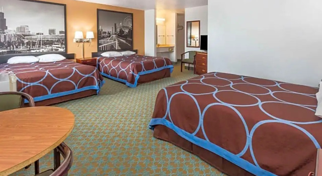 Студия Super 8 by Wyndham Bourbonnais/Kankakee Area