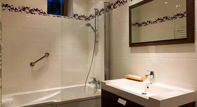 Номер Standard с видом на парк Château de Beaulieu et Magnolia Spa, The Originals Relais