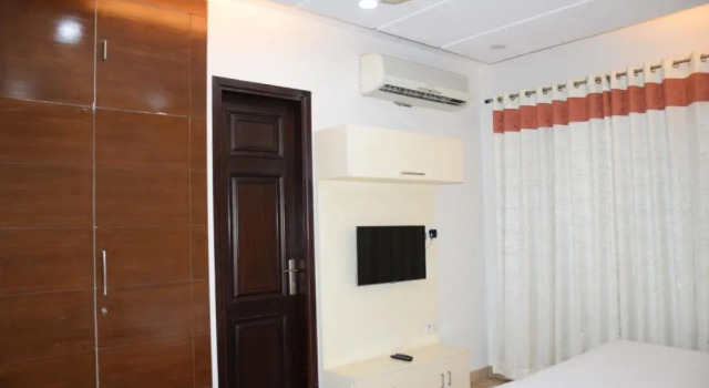 Полулюкс When In Gurgaon - Service Apartments near Medanta Medicity