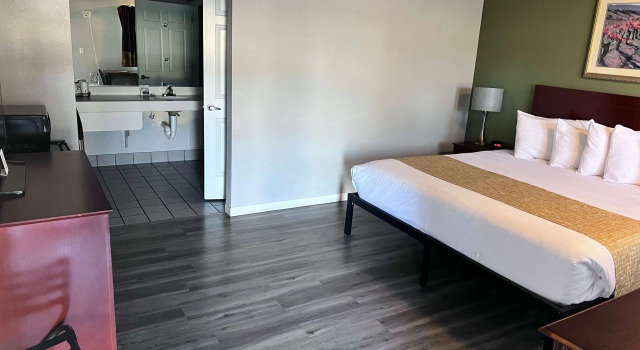 Travelodge by Wyndham Redding CA, Đặt Khách sạn mini Khách sạn ở Redding có hồ bơi, Hồ bơi
