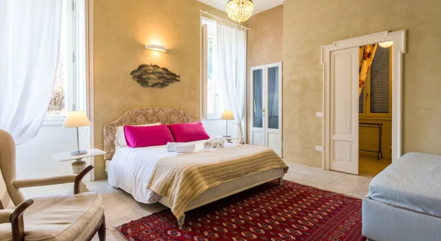 Номер Superior White Lilac Romantic B&B
