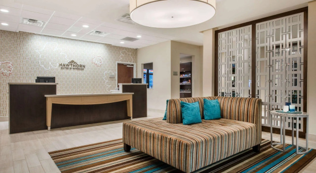 Hawthorn Suites by Wyndham Bridgeport/Clarksburg, Buchen Sie Hotel Bridgeport 