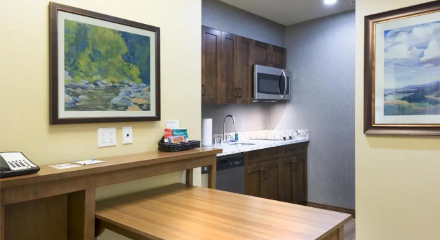 Номер Standard Homewood Suites by Hilton Billings