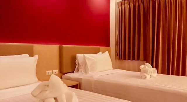 Номер Superior с видом на бассейн Andatel Grande Patong Phuket