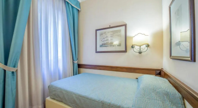 Одноместный номер Hotel Michelangelo