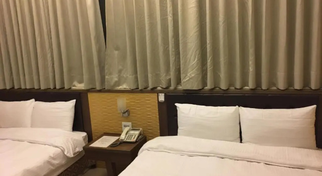 Четырёхместный номер Deluxe Ri Yue Hu Pan Resort