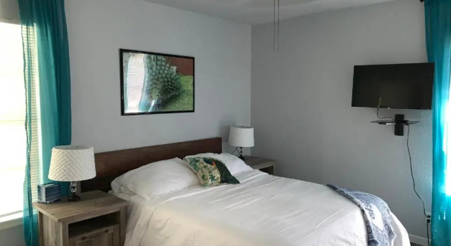 The Peahen House, Забронировать Апартаменты/квартира Сан-Антонио Bexar County, рядом с Oak Hills Country Club