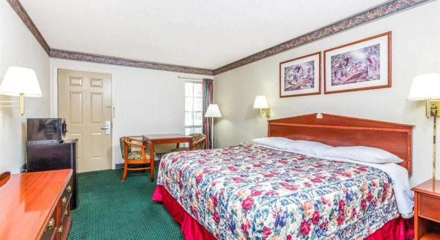 Days Inn by Wyndham Cornelia, Buchen Sie Hotel Cornelia Georgia