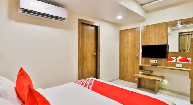 OYO 22673 Hotel Suncity, Rezerwuj Hotel Hotele w Gujarat ze śniadaniem, Śniadanie