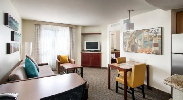 Двухместный люкс c 1 комнатой Residence Inn San Diego Oceanside