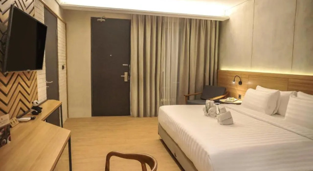 Camera Executive Royal Safari Garden Resort & Convention