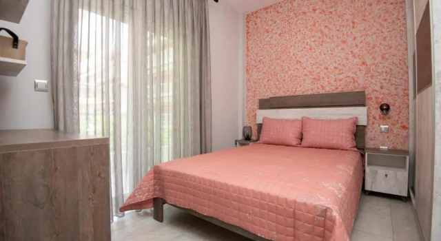 ENIO AXD guest house with private parking, Забронировать Гостевой дом Александруполис 