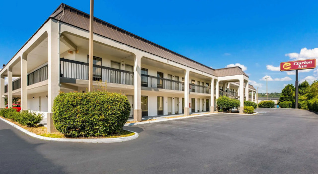 Clarion Inn Cleveland, Boek Hotel Hotels in Georgia met parkeren, Parkeren