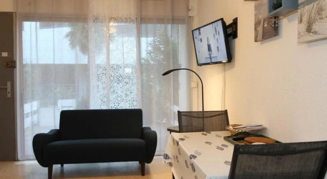 Appartement Balaruc-les-Bains, 1 pièce, 2 personnes - FR-1-553-128, Book Lejlighed Balaruc-les-Bains Étang de Thau