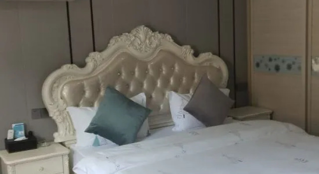 Люкс Shangrao Sanmaozhan B&B