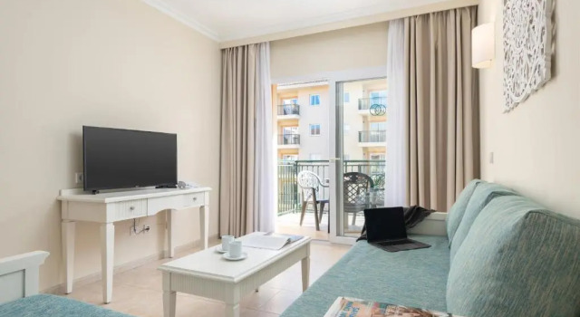 Kahden hengen Huoneisto näköala uima-altaalle Aparthotel Can Picafort Palace