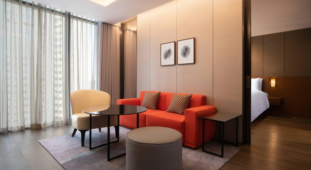 Двухместный люкс Deluxe Courtyard by Marriott Suwon