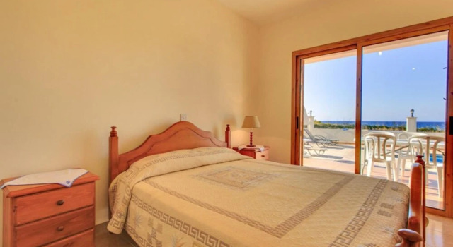 Achilles Beach Villa Thio Large Private Pool Walk to Beach Sea Views A C Wifi Car Not Required - 2110, Rezervovat Vila Chaty v Polis Chrysochous, Chalupa