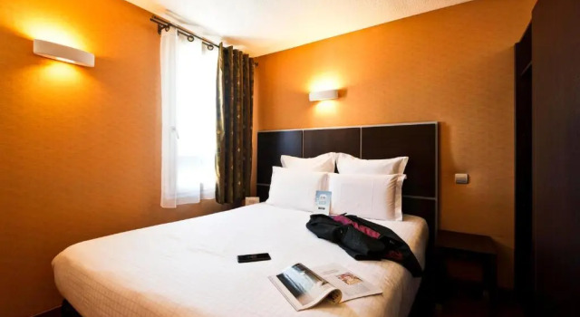 Двухместный номер Superior Kyriad Lyon Sud - Saint Genis Laval