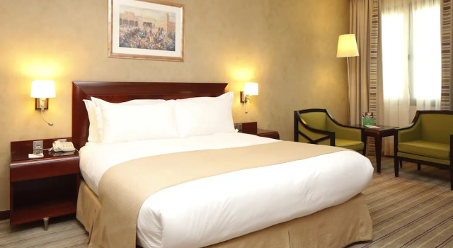 Двухместный номер Standard с видом на город Holiday Inn Riyadh Olaya by IHG