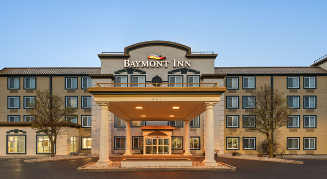 Baymont by Wyndham Rockford, Забронировать Отель Отели Рокфорд 3 звезды, рядом с Earl F. Elliott Park &amp; Golf Course - 18 Hole, 3*