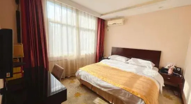 Люкс Business Zhengzhou Dahe Business Hotel
