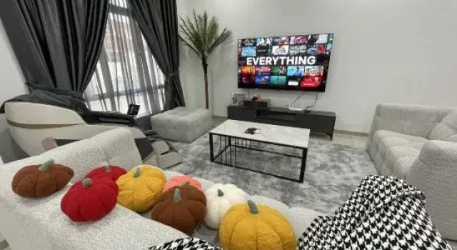 UjongPasir ModenHouse - Karaok/MsgChair/ArcadeGame