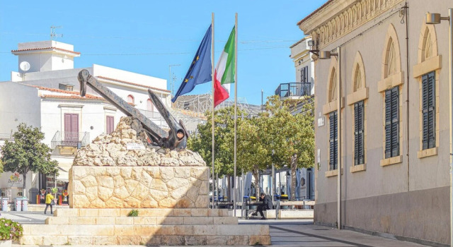 Stunning Home in Cava D'aliga With 1 Bedrooms, Wifi and Outdoor Swimming Pool, Book Hotel Hotels in Sicily with a Pool, Swimming Pool