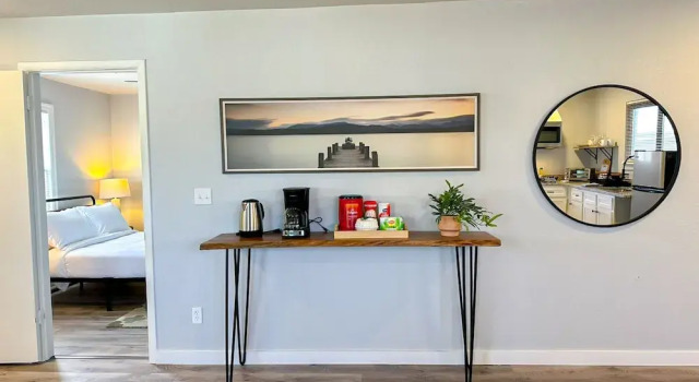 Vintage Gem in Prime Location Cozy 1BR Oasis, 预订 公寓 俄克拉何马城 俄克拉何马州