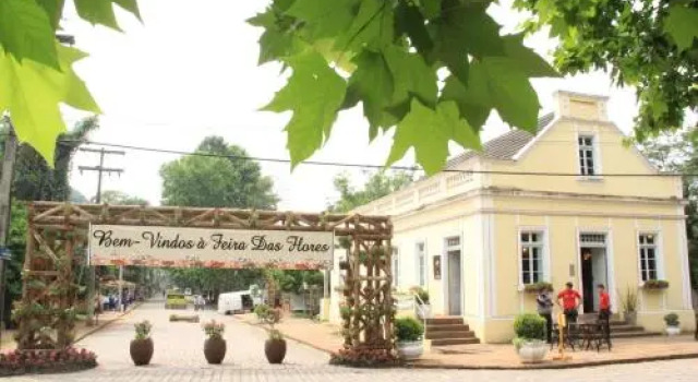 Hotel Visão, Book Hotel Hoteller i Ivoti med parkering, Parkering