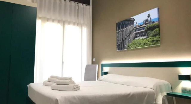 Standard Doppel Zimmer mit Balkon Guesthouse Ughetti 21