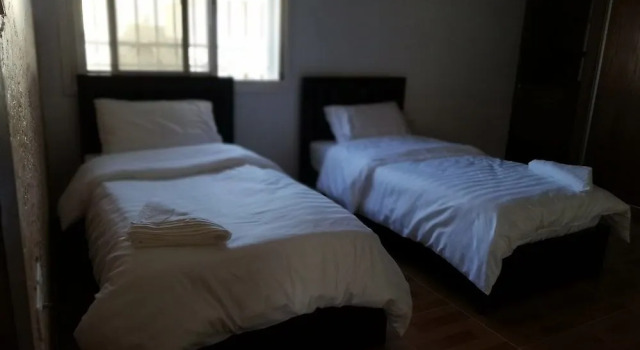 Jabal Bed & Breakfast, Varaa Hotelli Hotellit Petra pysäköinnillä, Pysäköinti