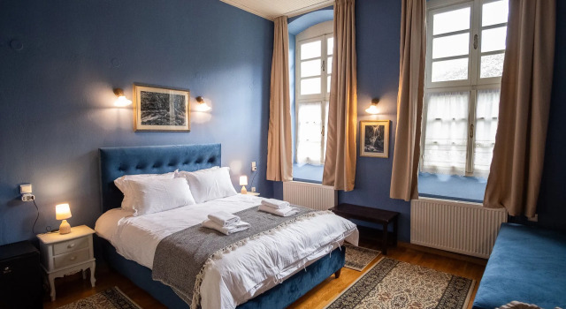 Номер Deluxe The Old School Boutique Hotel