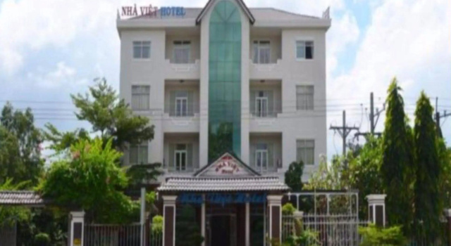 Nha Viet Hotel