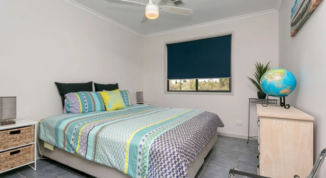 Juggle House, Book Hotel Murray Bridge South Australia