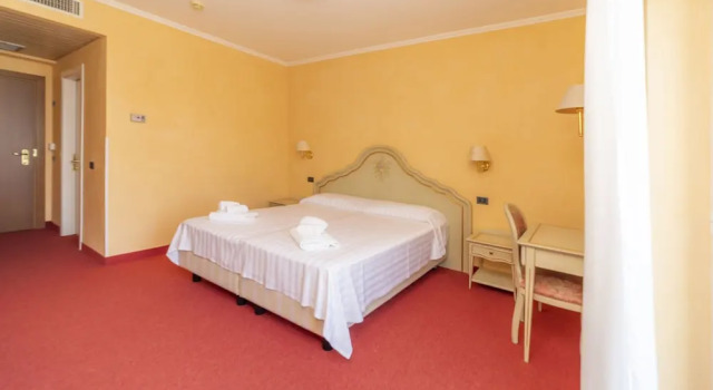 Двухместный номер Comfort с балконом Hotel Della Torre