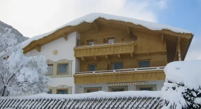 Gästehaus Elfi, Prenota Hotel Hotel a Tirolo con parcheggio, Parcheggio
