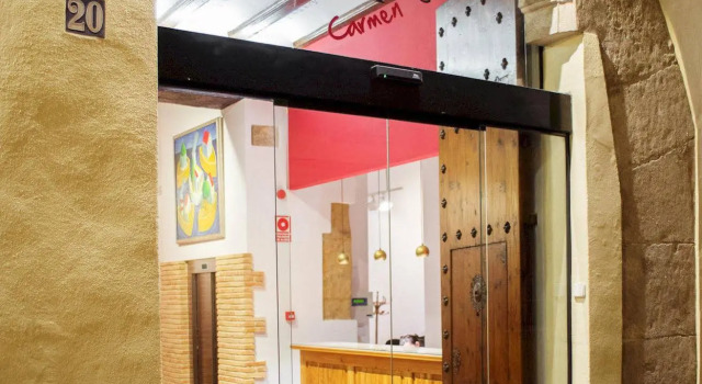 Ad Hoc Carmen, Забронировать Отель Сьютат Белла Валенсия, рядом с Valencia Institute of Modern Art IVAM